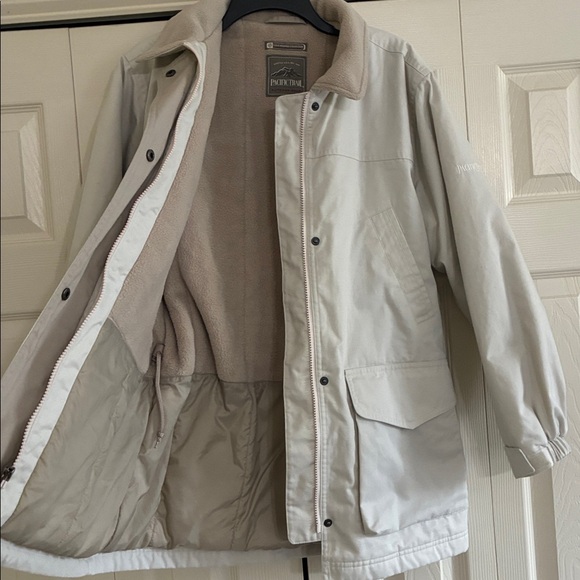 Pacific Trail - Women’s Jacket - Picture 2 of 12